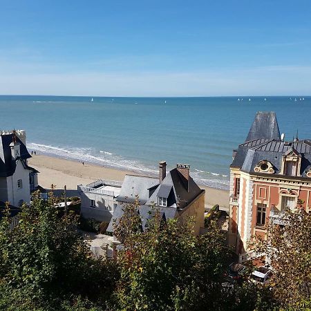 Apartamento Duplex 50 M2 Au Pied Des Planches Trouville-sur-Mer Exterior foto